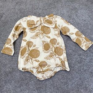 Kate Quinn Sunflower Bow Bubble